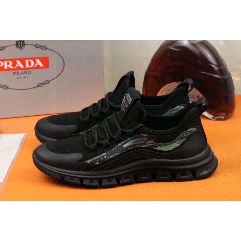 Pra*a casual shoes